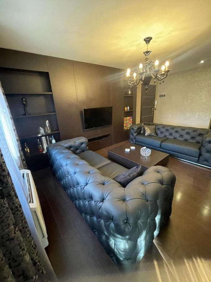 Luxury Apartment City Centre Tirana Kültér fotó