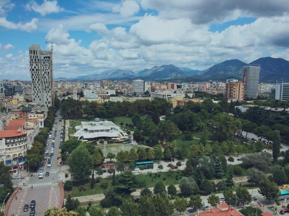 Luxury Apartment City Centre Tirana Kültér fotó